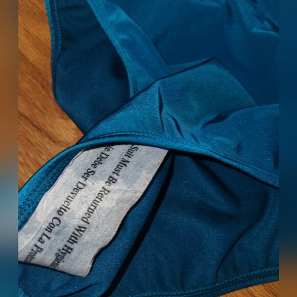 Shade & Shore‎ NWT Plunge Tie-Front Teal One Piece Swimsuit Size Small - Picture 8 of 9